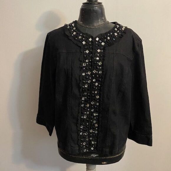 Ruby Red Black Denim Embellished 3/4 sleeves jacket, size 18 - Picture 1 of 3